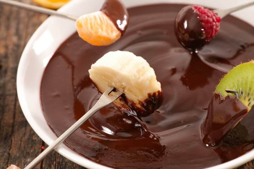 How To Make A Hershey’s Chocolate Dipping Sauce